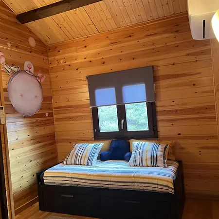 Casa En Port Del Comte Minimo 31 Dias Chalet *